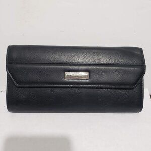 Kenneth Cole Reaction Black Leather Snap Closure Wallet Tri-Fold 9" x 4"